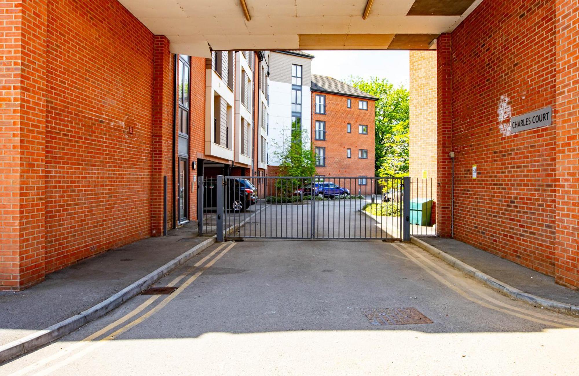 Sianavi Apartments Kettering Dış mekan fotoğraf